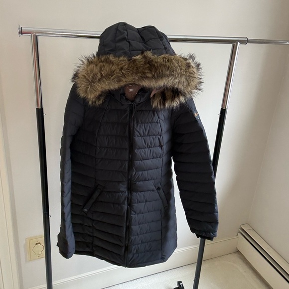 Women's HFX Outdoors Black Puffer Coat with Fur Trim - Picture 2 of 5